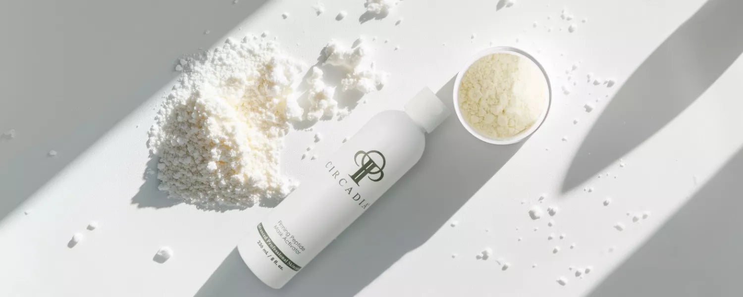Circadia Firming Peptide Mask Pulver und Aktivator als professionelle Pflegekomponenten im PDB Aesthetic Room Wiesbaden